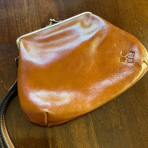 Patricia Nash wristlet